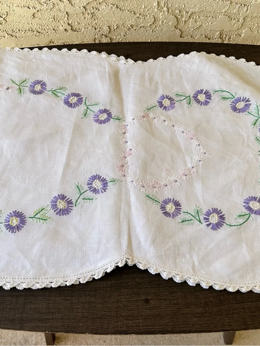 Vintage table runners set of four